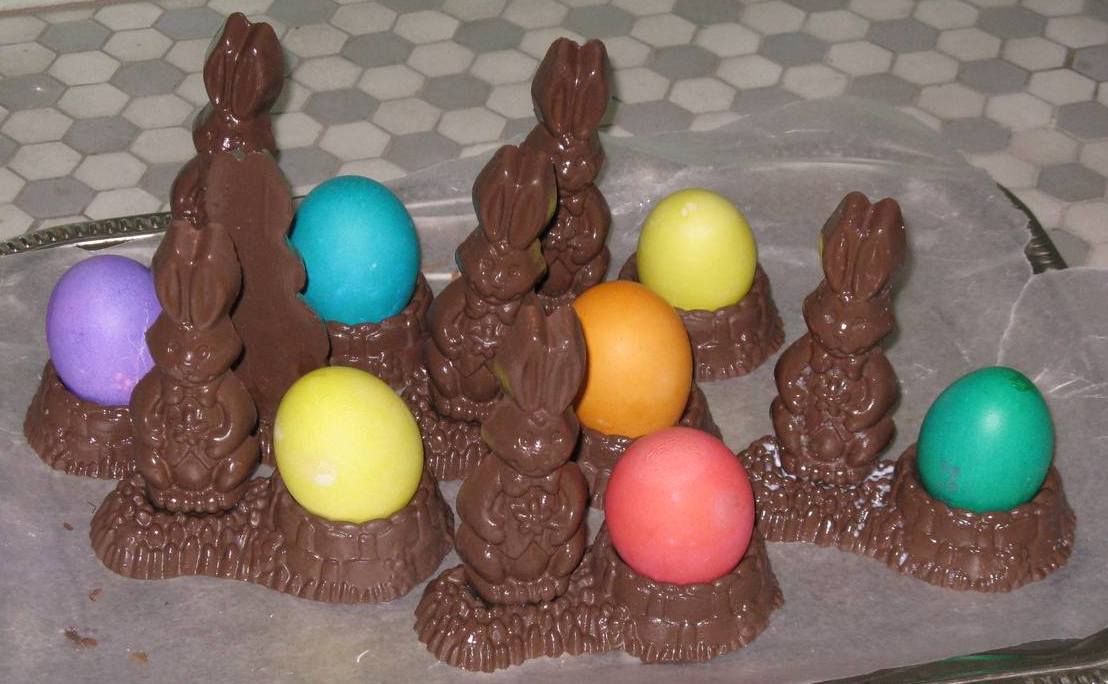 Chocolate Easter Bunnies Img